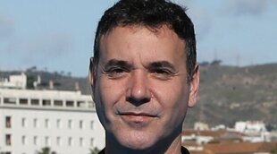 Miquel Fernández: "Mi personaje en 'Perdiendo el juicio' es fantástico para los demás, pero él ni se aguanta, ni se soporta"