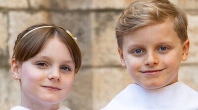 Jacques y Gabriella de Mónaco celebran su Primera Comunión: fotos, un tierno gesto y una incógnita