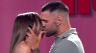 Barranco y Maica se besan: "Me apetece darte un beso"
