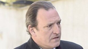 Nicolás Gómez-Acebo hereda a los 11 años el título de su fallecido padre