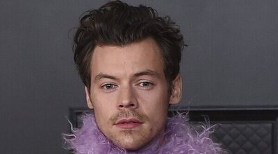 Harry Styles sorprende besando a una joven productora londinense llamada Ella Kenny