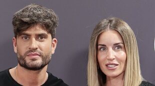 Rodri y Marta revelan el sexo del bebé con un original gesto de sus mascotas