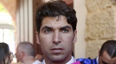 Primera imagen de Cayetano Rivera en el lugar del accidente y sus primeras declaraciones: "No es cierto lo que se dice"