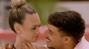 Almudena y Borja se besan en 'La isla de las tentaciones 9'