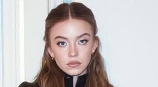 Sydney Sweeney, investigada por colgar sujetadores del cartel de Hollywood