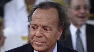 La conmovedora carta de Julio Iglesias a Fernando Ónega tras su muerte: "Te daba ánimos para que tuvieras un poco más de fuerza"