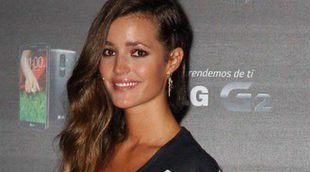 Malena Costa y Brahim Zaibat se divierten en Madrid en la presentación de un nuevo smartphone