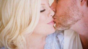 Tori Spelling y Dean McDermott celebran su noveno aniversario de boda