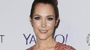 Descubierta la noticia más impactante de la actriz de 'Scandal', Darby Stanchfield: está casada