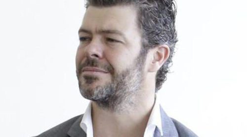 Pablo Heras-Casado reaparece en Madrid tras ser padre junto a Anne Igartiburu de su hijo Nicolás