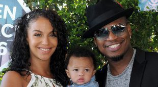 Ne-Yo presenta a su hijo en la alfombra roja de los Teen Choice Awards 2016