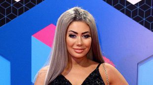 Chloe Ferry de 'Geordie Shore', criticada después de fotografiarse con su abuela moribunda
