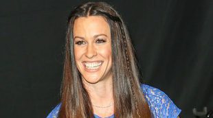 Roban a Alanis Morissette 5 millones de dólares en joyas