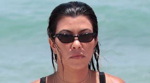 Kourtney Kardashian atrae todas las miradas en sus vacaciones en Miami