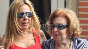 La madre de Ana Obregón es dada de alta tras ingresar por su delicada salud