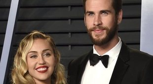 Miley Cyrus y Liam Hemsworth, tan unidos como siempre
