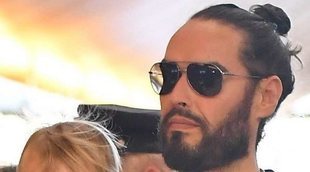 Russell Brand y Laura Gallacher, padres de su segunda hija