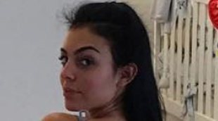 Georgina, una mamá fit mientras baila con sus hijos