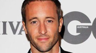 Alex O'Loughlin y Malia Jones están esperando su primer hijo en común