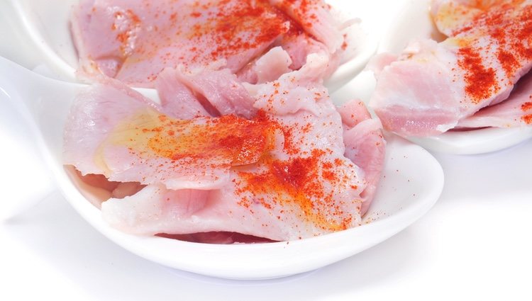 El lacón a la gallega es un entrante delicioso que pega en cualquier tipo de evento