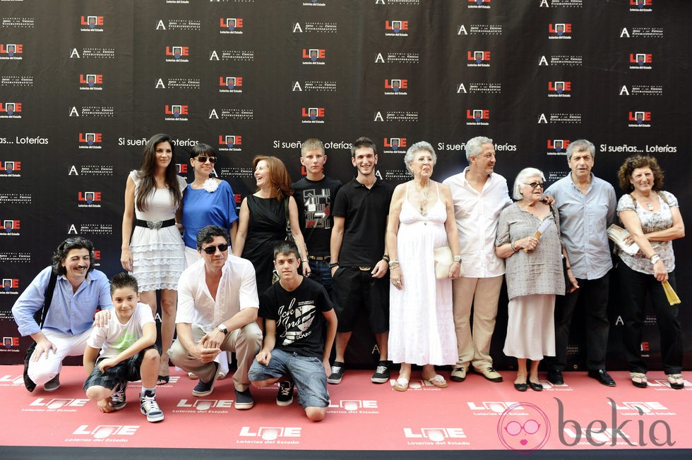 La familia Bardem en el Paseo de la Fama de Madrid