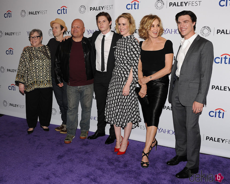 Los actores protagonistas de la cuarta temporada de 'American Horror Story' en su estreno