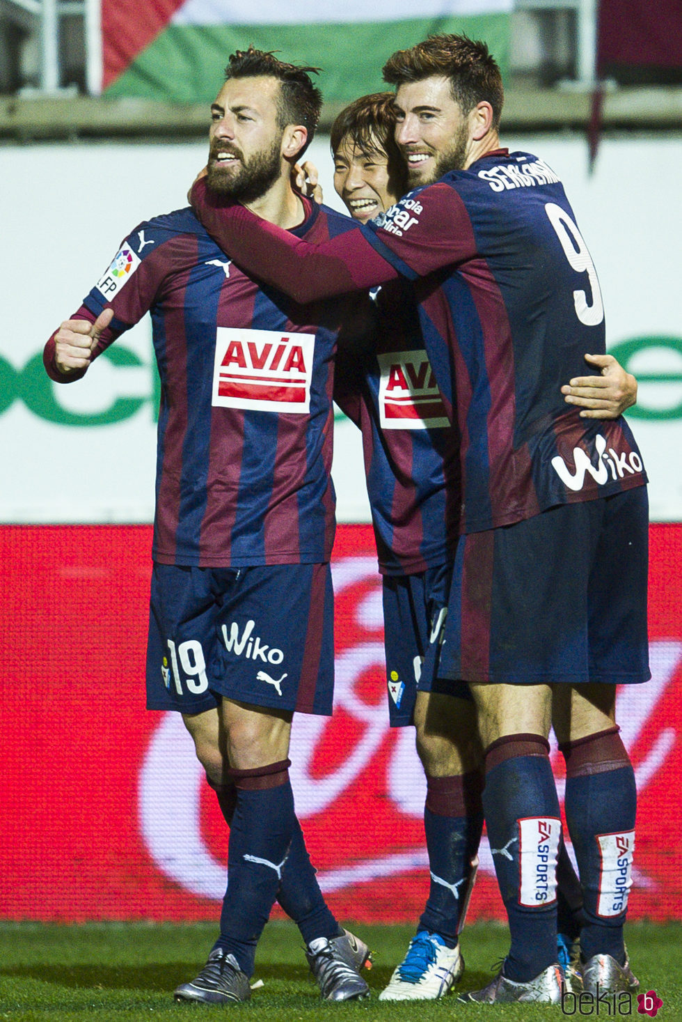 Los jugadores del equipo SD Eibar, Antonio Luna y Sergi Enrich