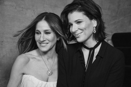 Sarah Jessica Parker con la diseñadora de joyas Kat Florence