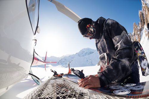 Prendas y accesorios de la colección snow de Quiksilver otoño/invierno 2016/2017