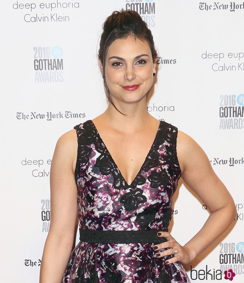 Morena Baccarin presume de anillo de compromiso en los Premios Gotham Independet Film