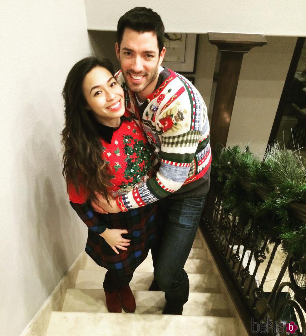 Drew Scott y Linda Phan celebran las vísperas navideñan