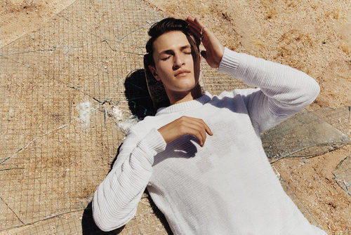 Anwar Hadid como imagen de la primavera/verano 2017 de Hugo Boss