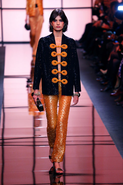 Chaqueta glitter de Giorgio Armani Privé primavera/verano 2017 en la Semana de la Alta Costura de París