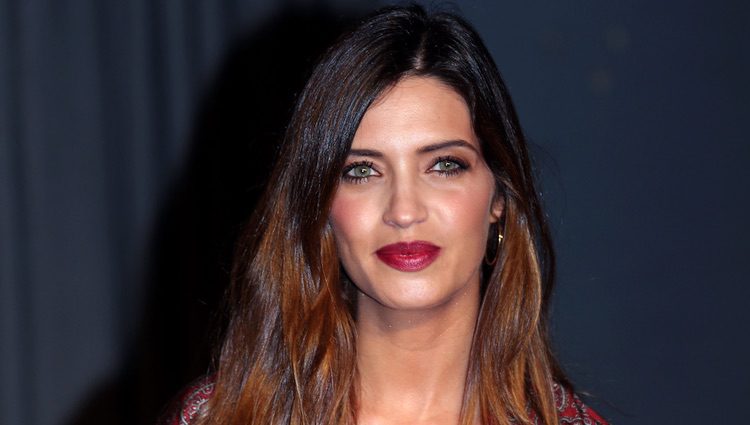 Sara Carbonero en el front row de Burberry en London Fashion Week 2017/2018