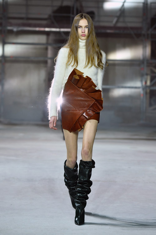 Jersey de lana grueso de Saint Laurent otoño/invierno 2017/2018 en la París Fashion Week