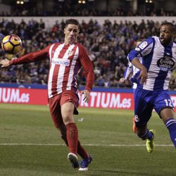Fernando Torres en el partido de Liga de Riazor antes del fuerte choque que le dejó inconsciente