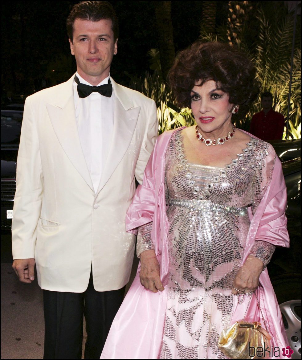 Gina Lollobrigida y Javier Rigau en Mónaco