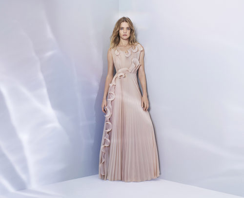 Vestido plisado de la colección 'Conscious Exclusive 2017' de H&M