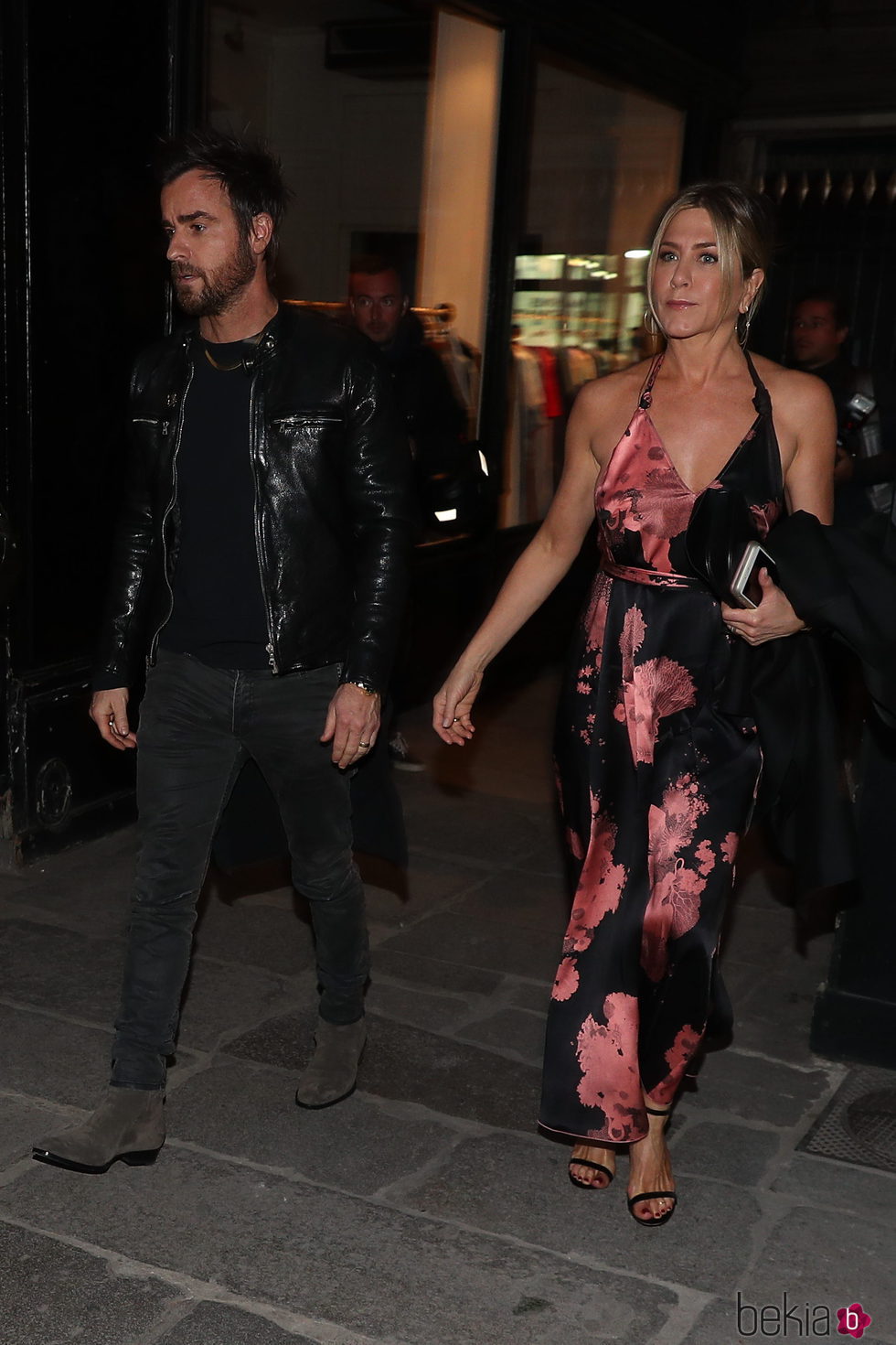 Jennifer Aniston y Justin Theroux de cena romántica por París