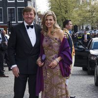 El Rey Guillermo de Holanda en la cena de gala por su 50 cumpleaños con la Reina Máxima de Holanda