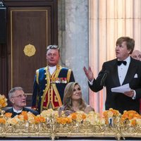 El Rey Guillermo de Holanda ofreciendo su discurso durante la cena de gala por su 50 cumpleaños