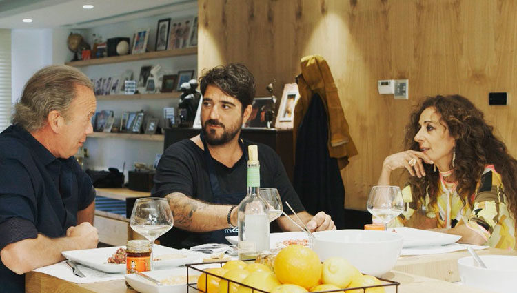 Antonio Orozco acompañado de Rosario Flores en 'Mi casa es la tuya'