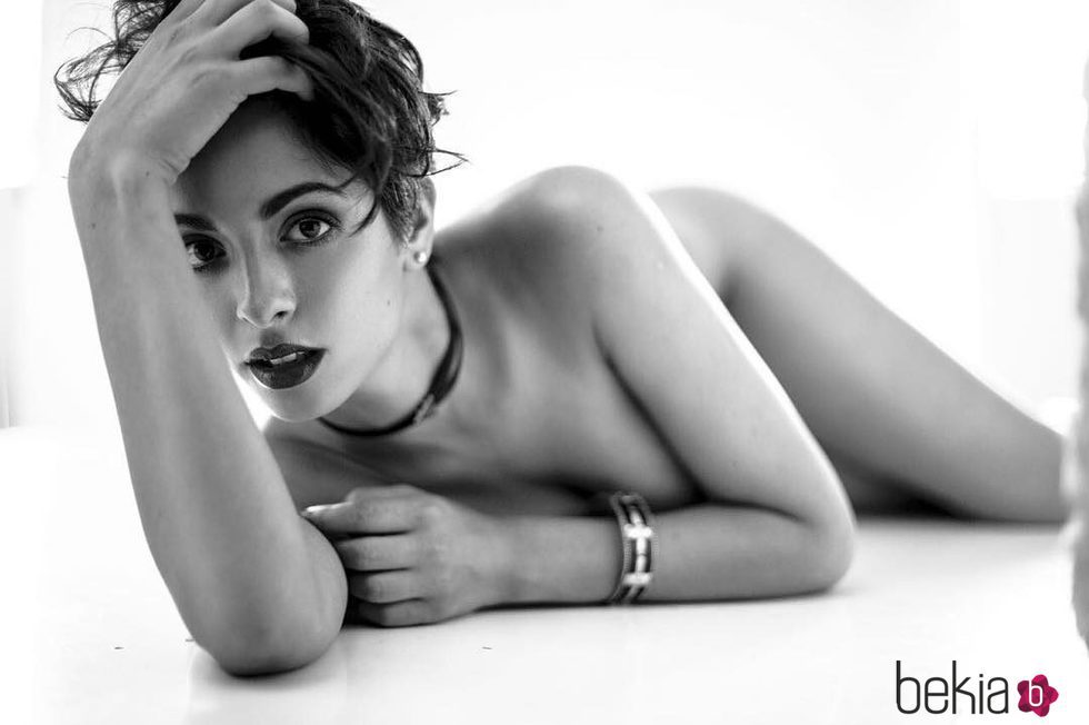 Paula Bolatti desnuda