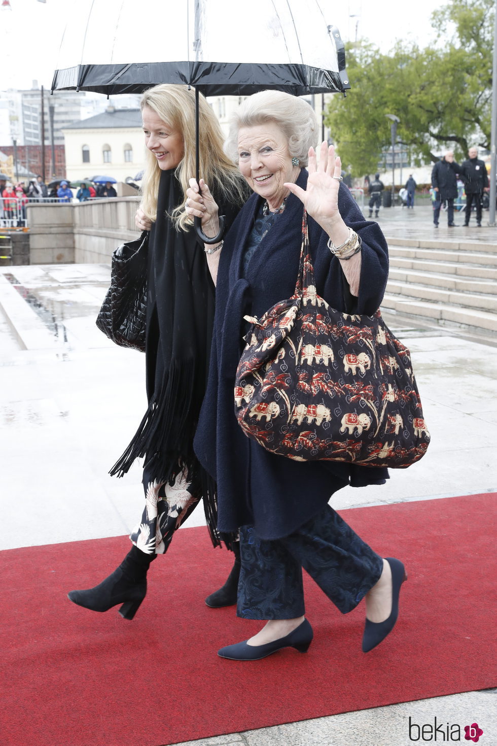 La princesa Beatriz de Holanda en el 80 cumpleaños de Harald y Sonia de Noruega