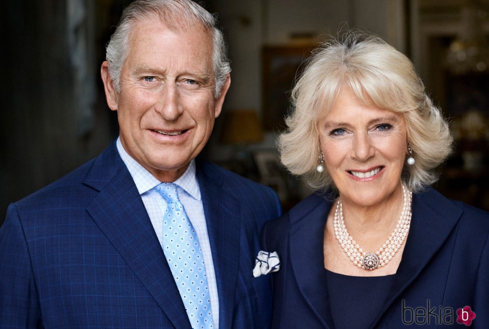 Camilla Parker Bowles con el Príncipe Carlos con motivo de su 70 cumpleaños