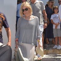Eugenia Martínez de Irujo acude a la incineración de Ángel Nieto