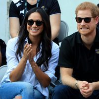 El Príncipe Harry y Meghan Markle, muy divertidos en los Invictus Games de Toronto