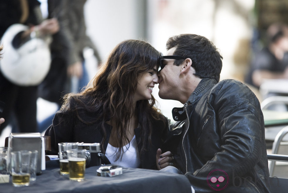 Mario Casas y Clara Lago en el rodaje de 'Tengo ganas de ti'