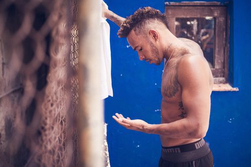 Lewis Hamilton pondrá cara a las nuevas colecciones masculinas de Puma