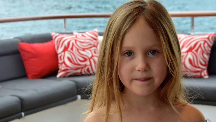 Josefina de Dinamarca en un barco en Australia